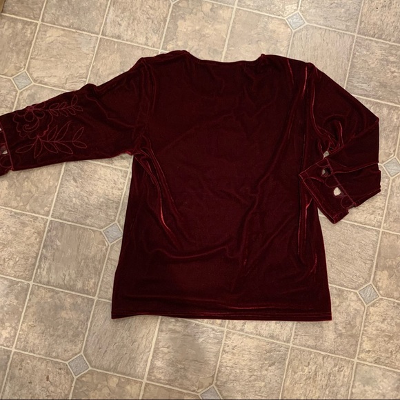 Cherry Krave Crushed Velvet/Velour Deep Red Shirt - Picture 3 of 9